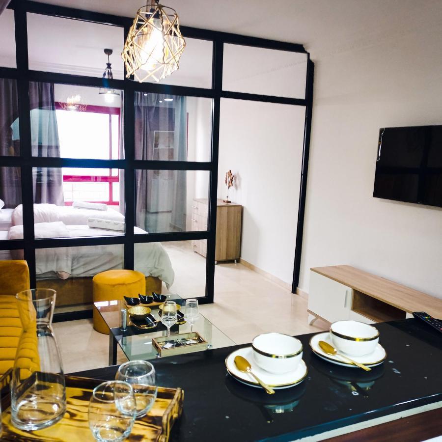 Nouveau Appartement Au Plein Centre Ville En Face Hilton Танжер Экстерьер фото